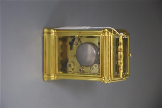 A mid 19th century French lacquered brass hour repeating carriage clock, width 3.5in. depth 3in. height 5.25in